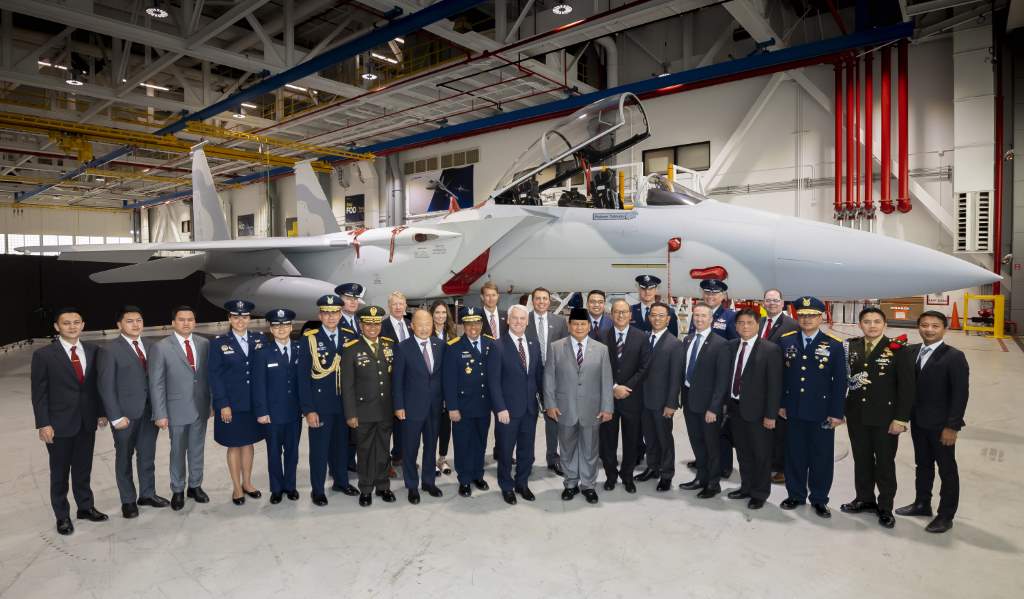 The Indonesian delegation, led by Minister of Defense Prabowo Subianto (centre), shared the country’s commitment to procuring F-15EX during a recent visit to Boeing’s St Louis facility