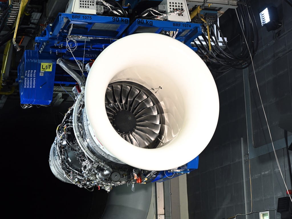 Rolls-Royce’s Pearl 700 engine hits major test milestones