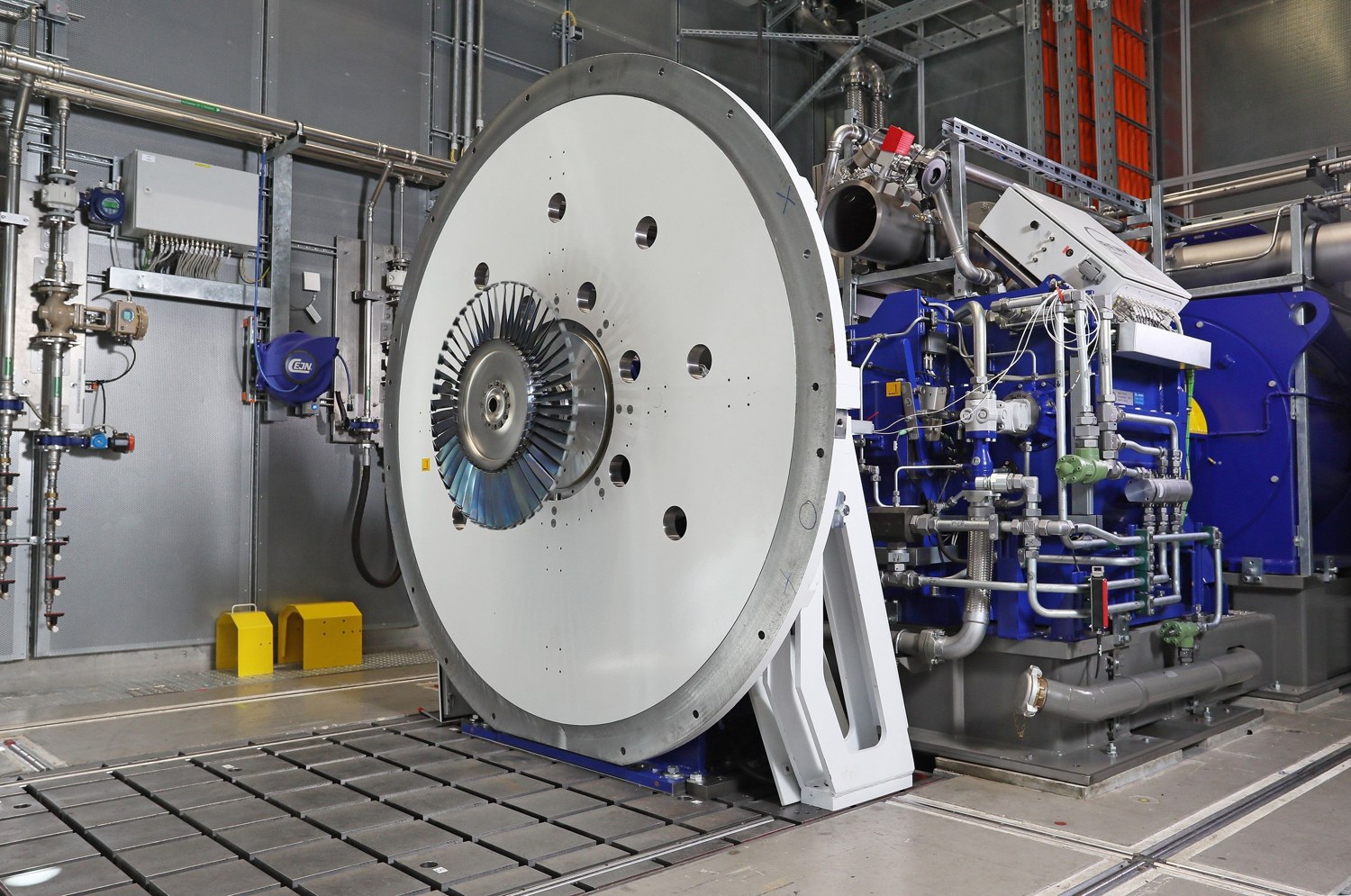 MTU Aero Engines opens new test centre in Munich