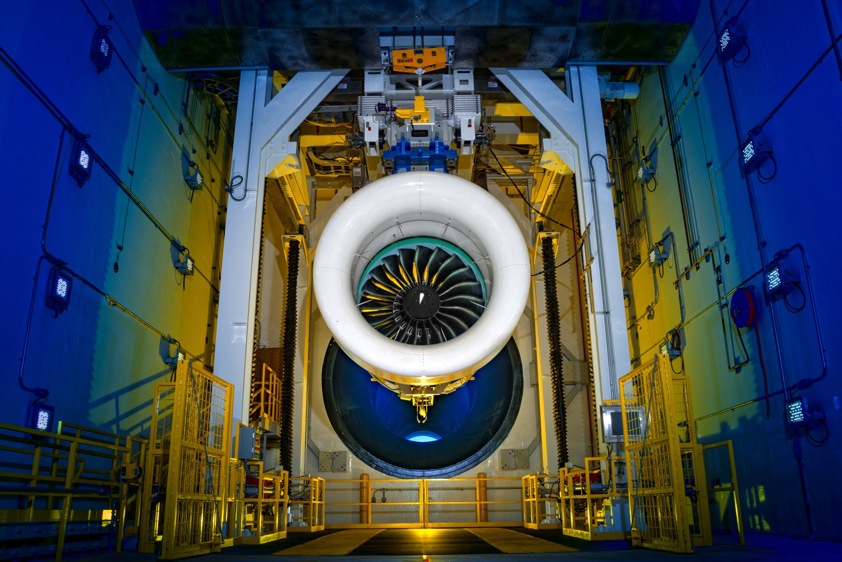 Pratt & Whitney's GTF engine to power 166 A320neo planes