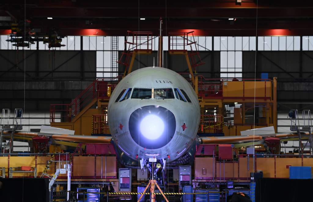 Airbus assembly line in China produces its first A321