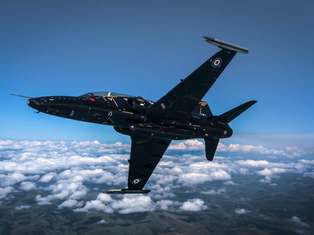 Industry collaborates to bring augmented reality to Hawk aircraft