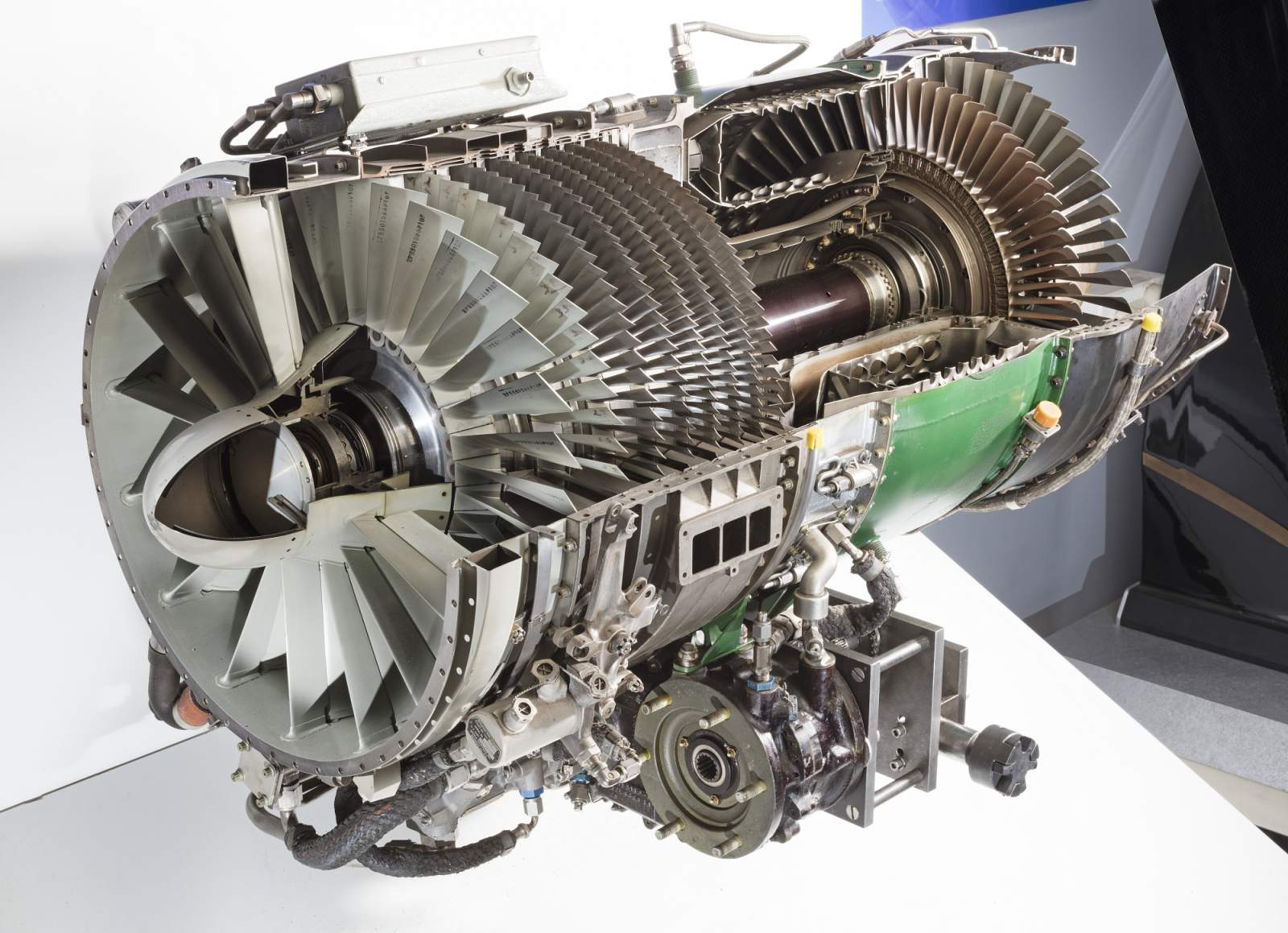 GE Aviation wins $394m J85 engine contract