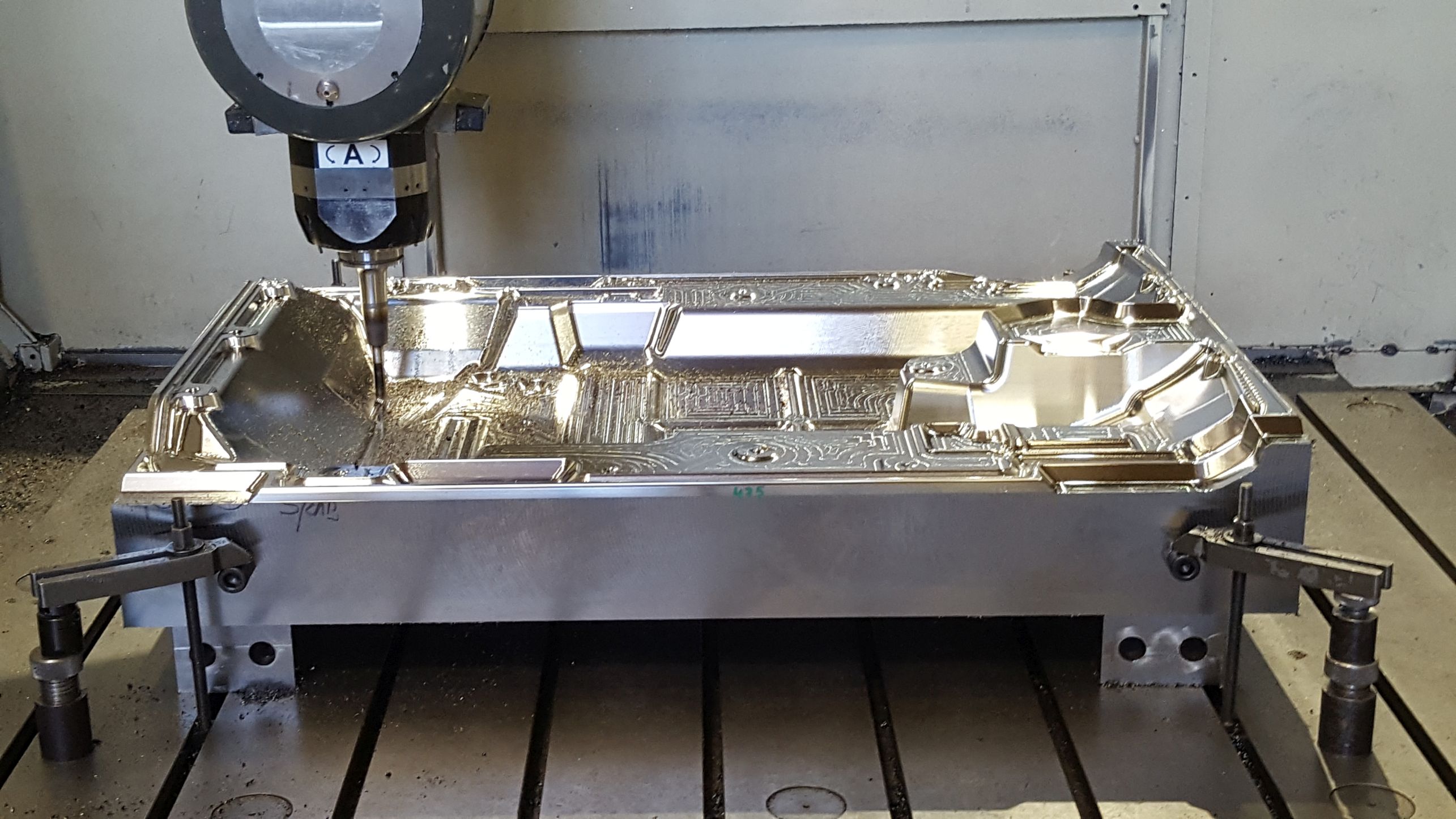 WorkNC automates mould maker’s weekend production